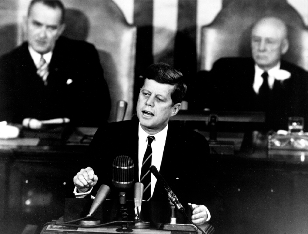 John F. Kennedy lors de son speech devant le CongrÃ¨s AmÃ©ricain