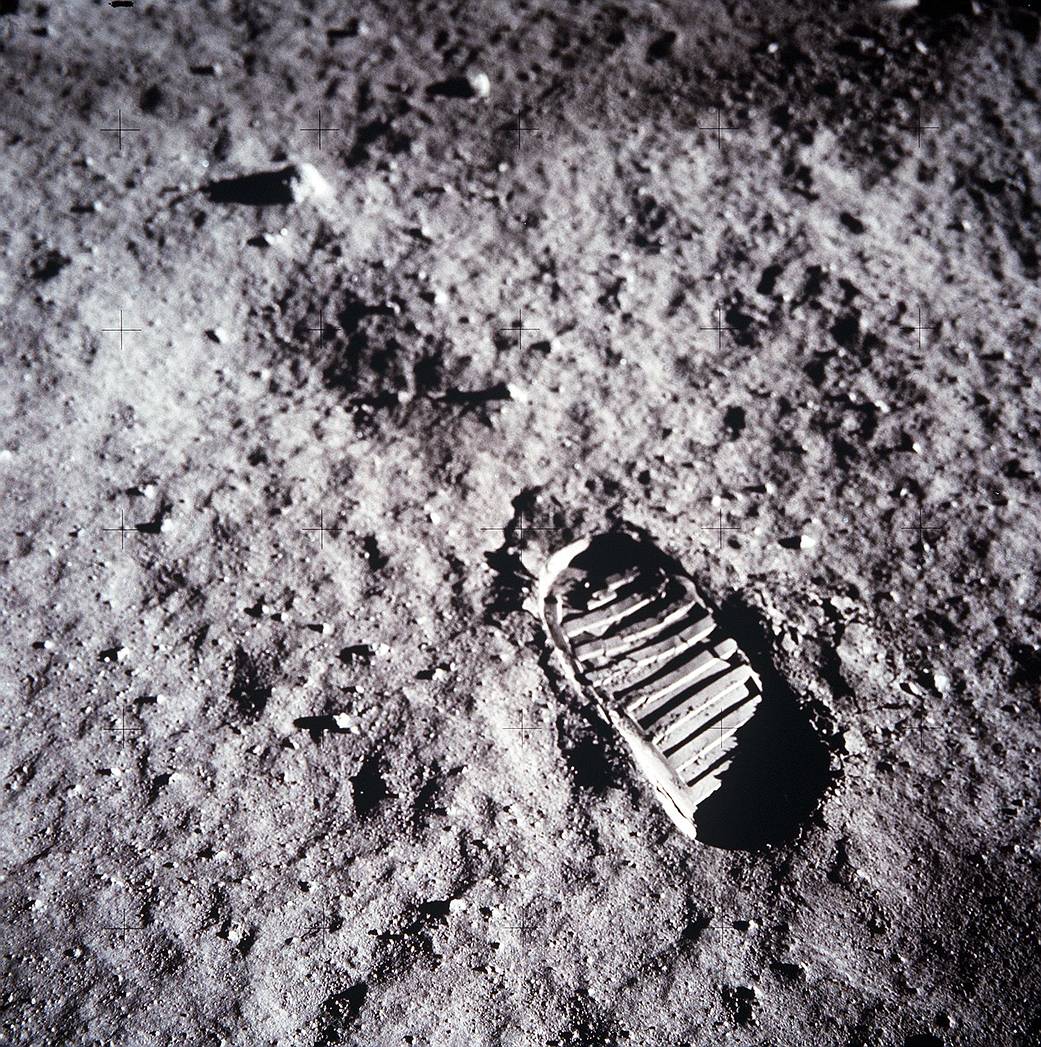 Emprunte de la botte de Buzz Aldrin prise Ã  la surface de la lune